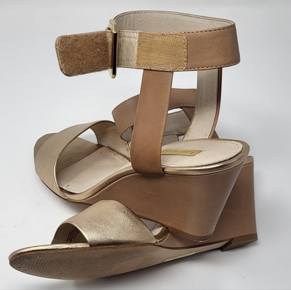 Louise et Cie Ankle Strap Sandle Wedge Shoes 8.5M Fawn/Tan Leather Upper/Lining - Picture 3 of 14